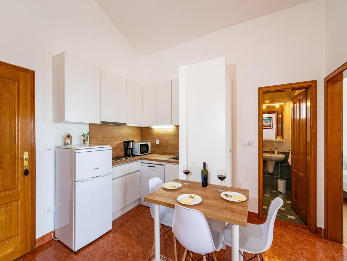 Apartments Prkacin Starigrad Paklenica Exteriör bild